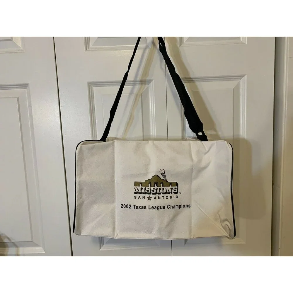 Vintage San Antonio Missions Texas League Champions 2002 Baseball Duffel Gym Bag